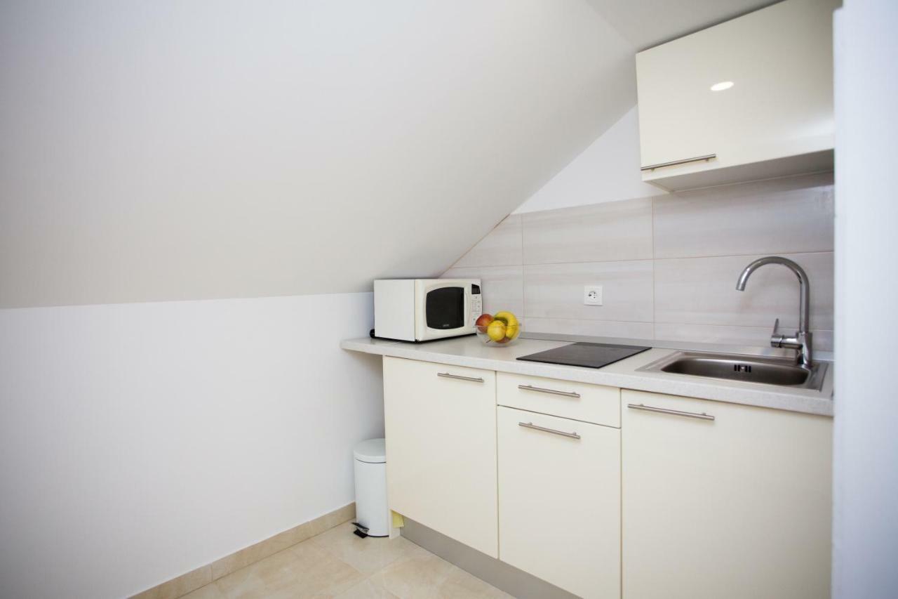 Apartment Bilo Omiš Esterno foto