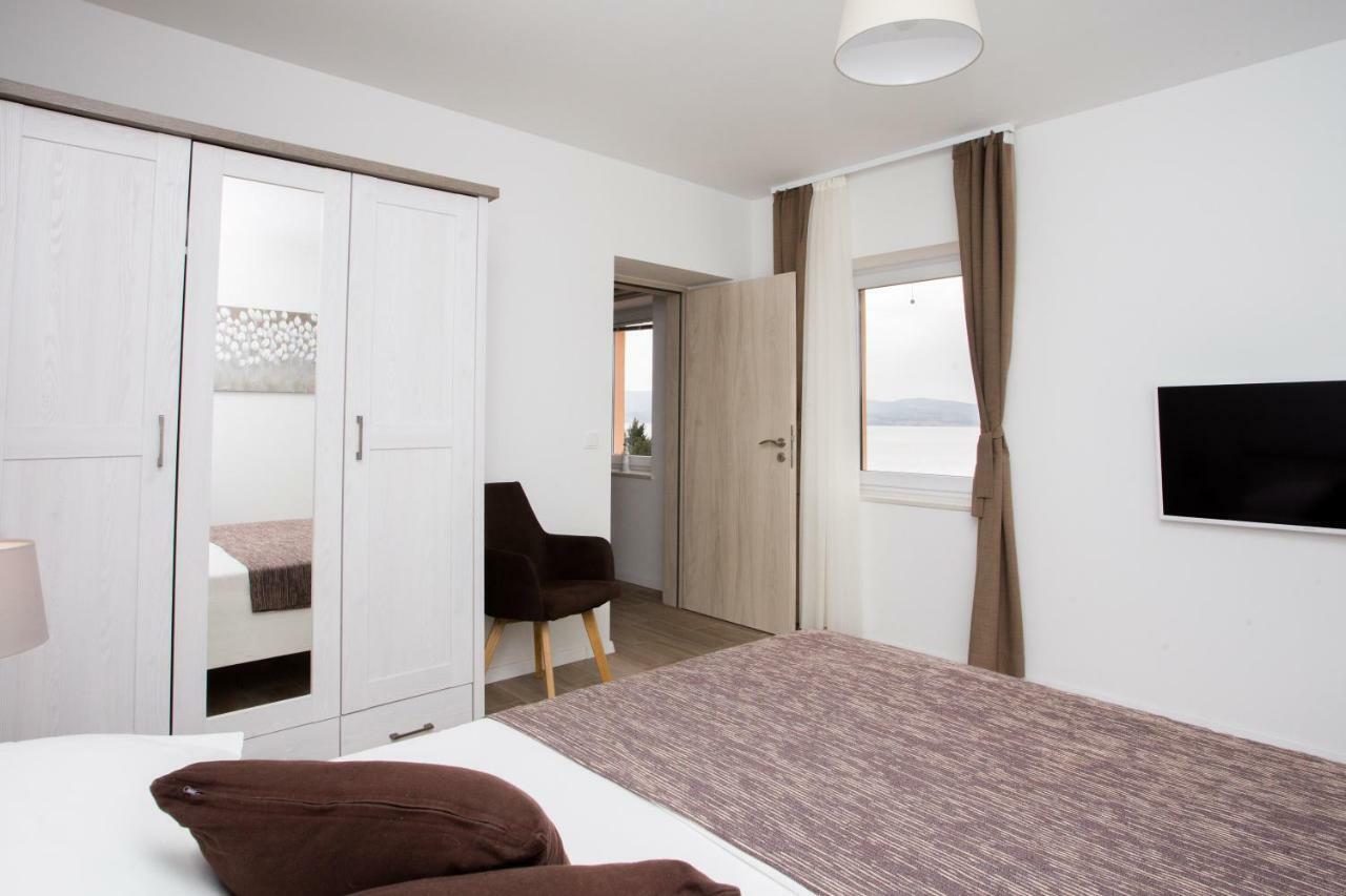 Apartment Bilo Omiš Esterno foto