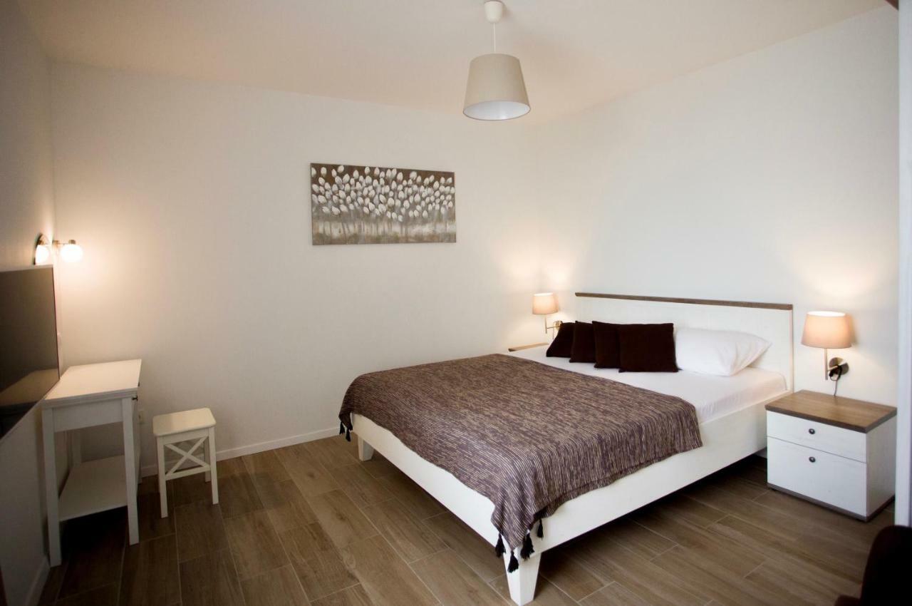 Apartment Bilo Omiš Esterno foto